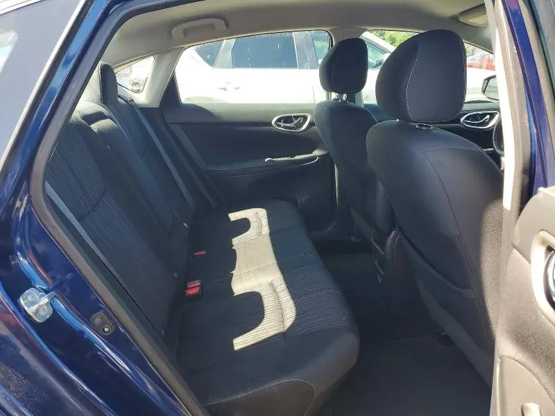 2018 NISSAN SENTRA SV  