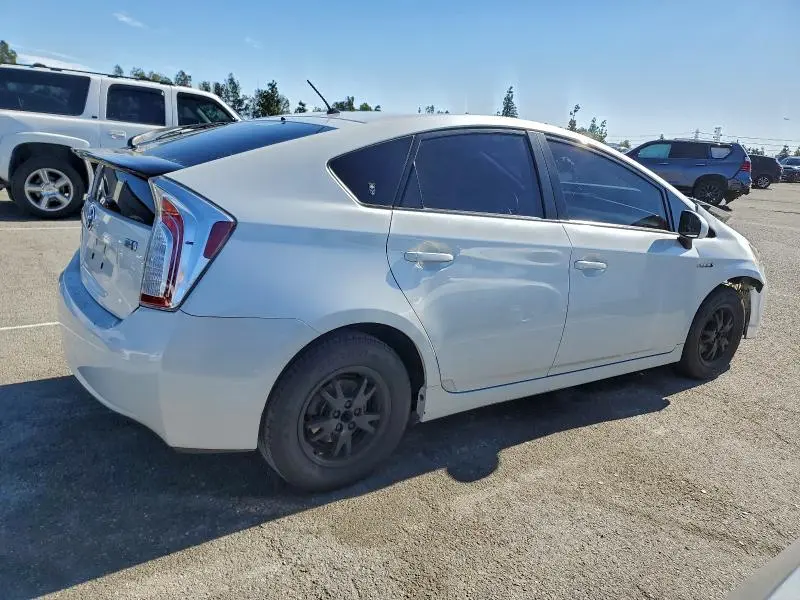 2013 TOYOTA PRIUS   