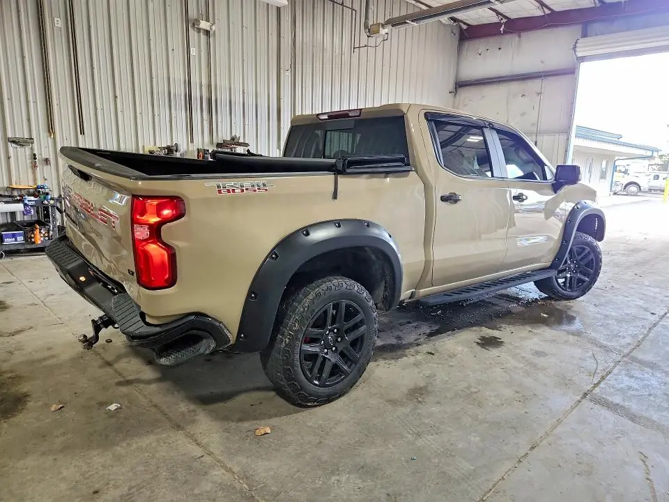 2022 CHEVROLET SILVERADO K1500 LT TRAIL BOSS  