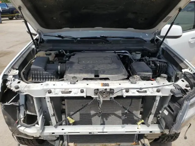 2015 CHEVROLET COLORADO LT  