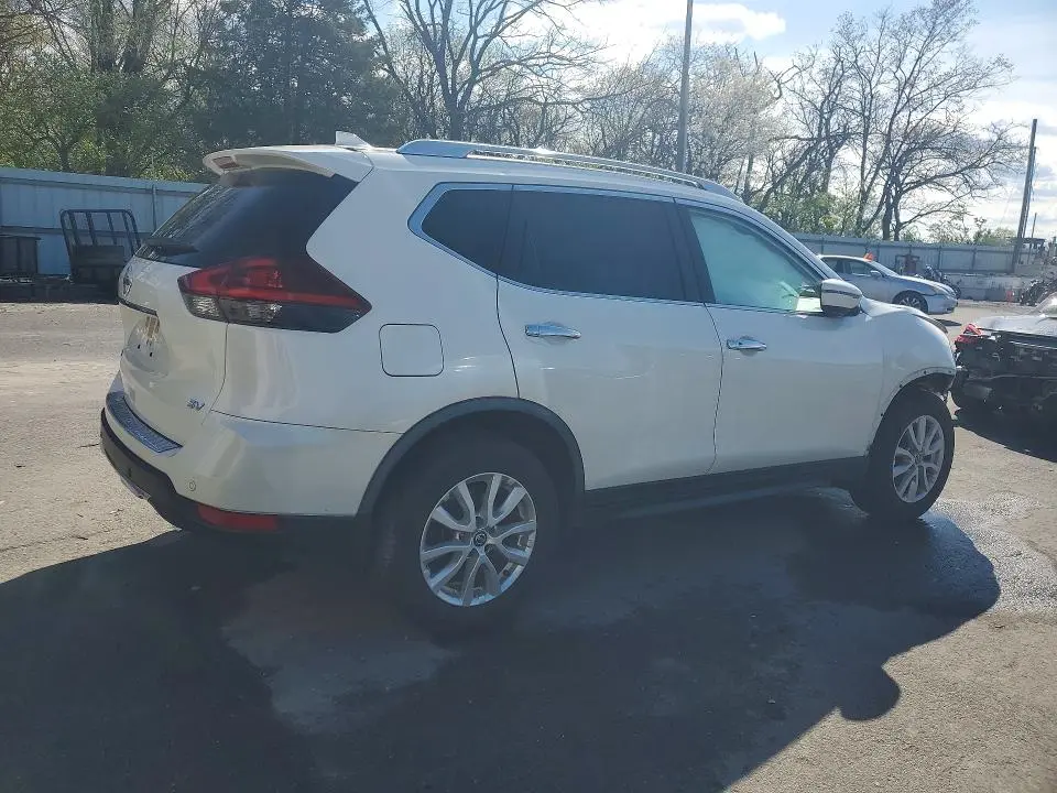 2020 NISSAN ROGUE SV  