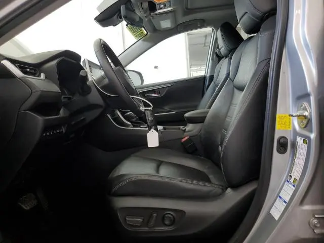2020 TOYOTA RAV4 LIMITED  