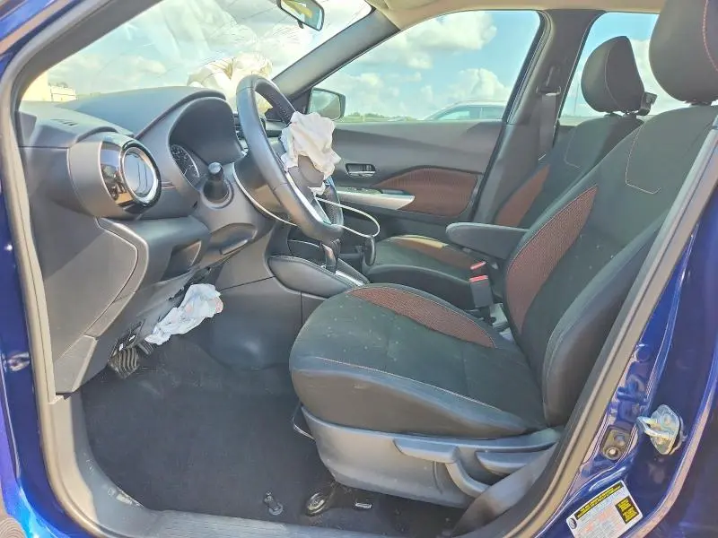2020 NISSAN KICKS SR  