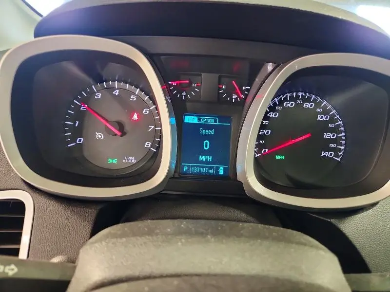 2015 CHEVROLET EQUINOX LT  