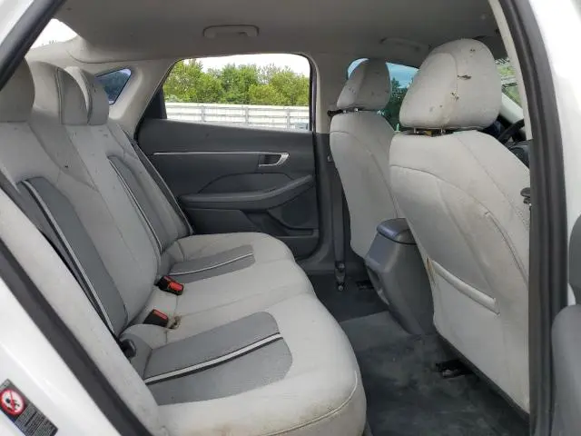 2020 HYUNDAI SONATA SE  