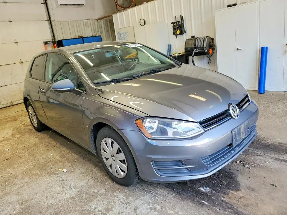 2015 VOLKSWAGEN GOLF   
