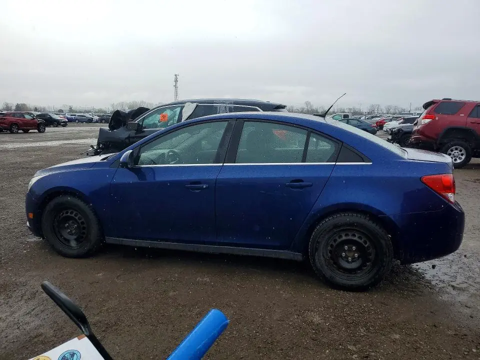 2012 CHEVROLET CRUZE LT  