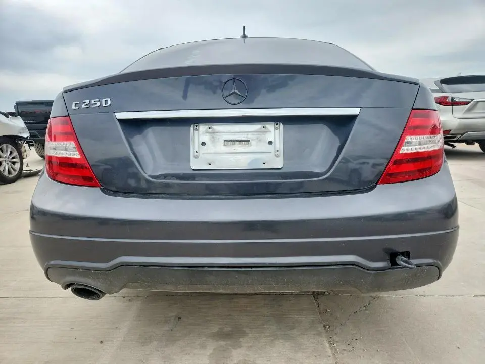 2013 MERCEDES-BENZ C 250  