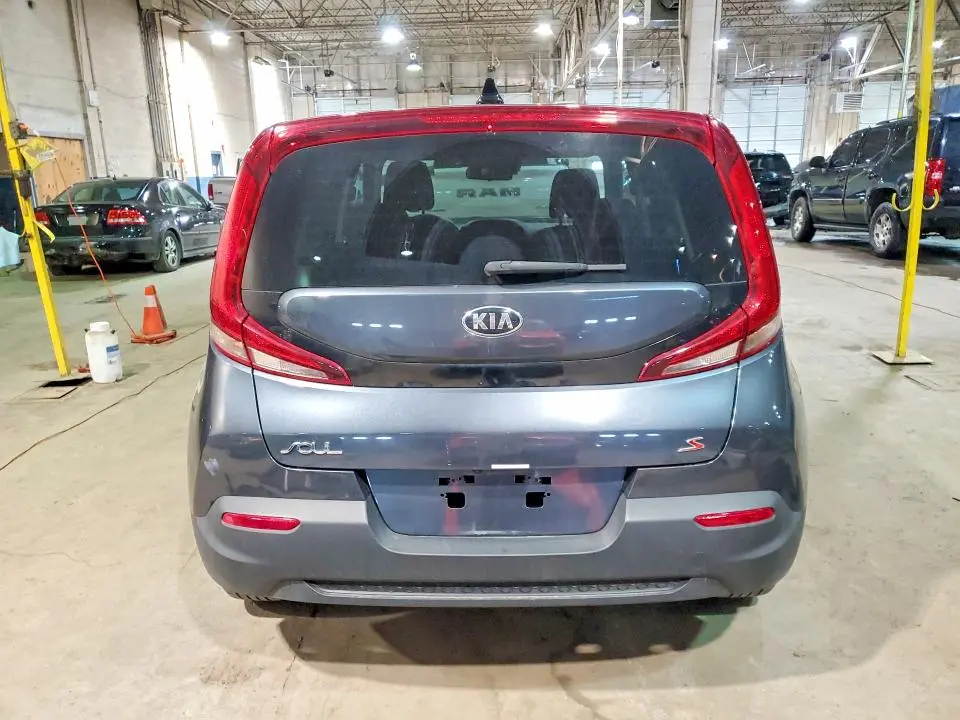 2020 KIA SOUL S  