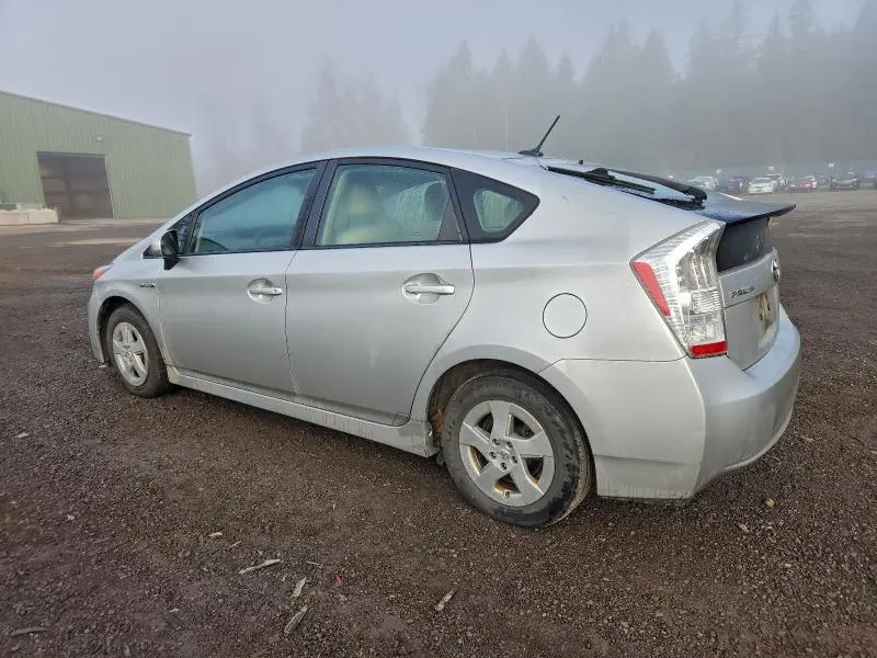 2011 TOYOTA PRIUS   