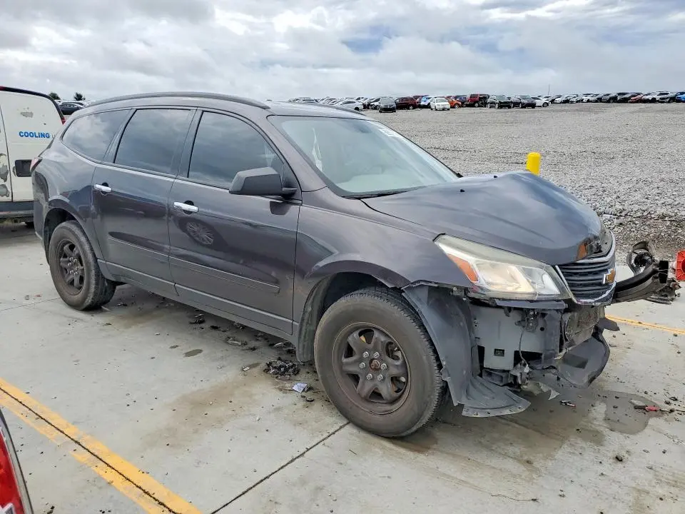 2017 CHEVROLET TRAVERSE LS  