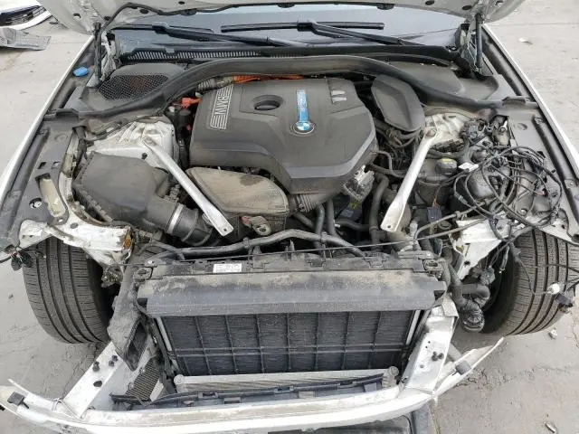 2020 BMW 530XE   
