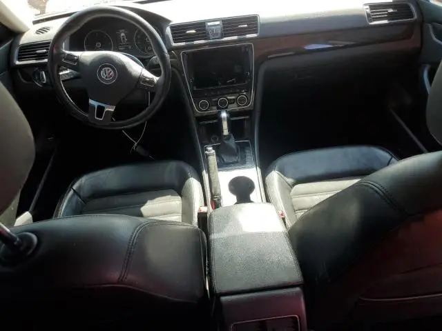 2015 VOLKSWAGEN PASSAT SEL  