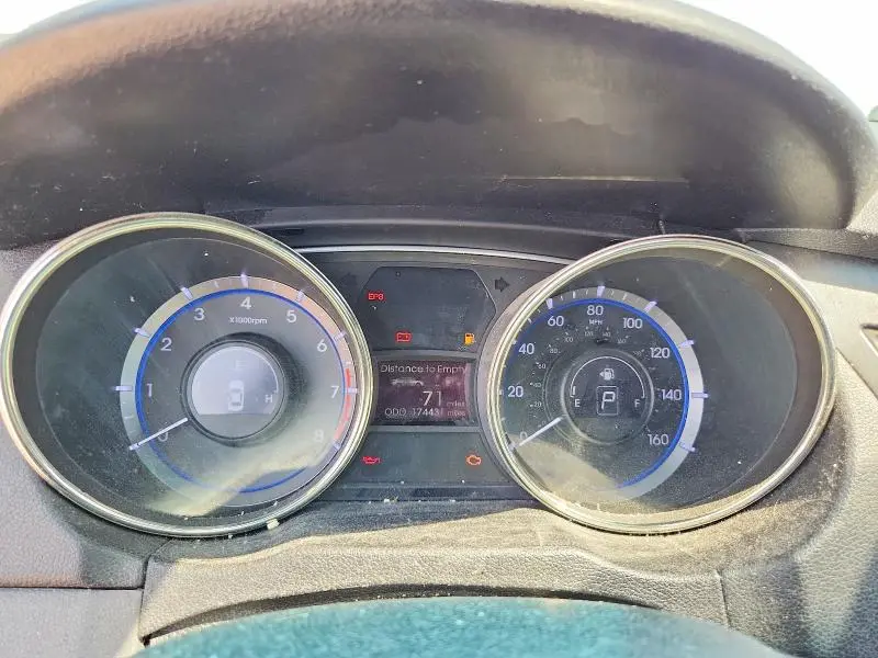 2012 HYUNDAI SONATA GLS  