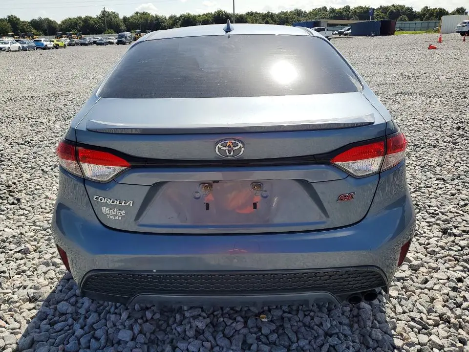 2020 TOYOTA COROLLA SE  