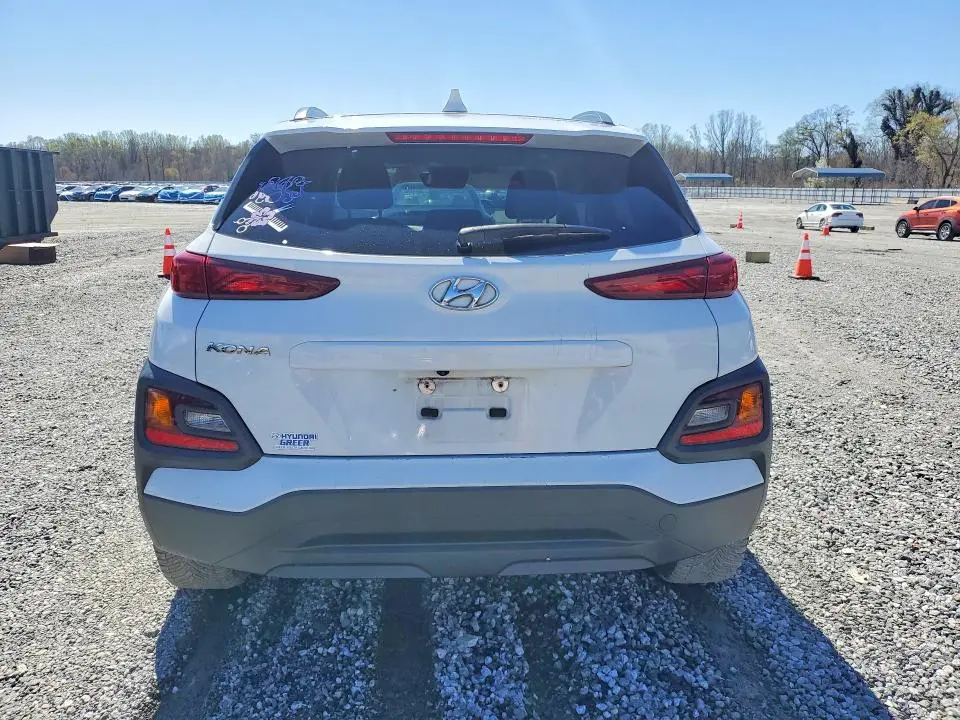 2020 HYUNDAI KONA SEL PLUS  