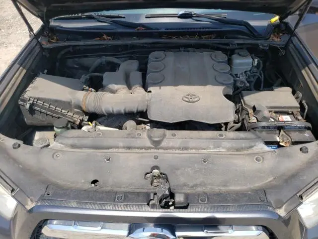 2011 TOYOTA 4RUNNER SR5  