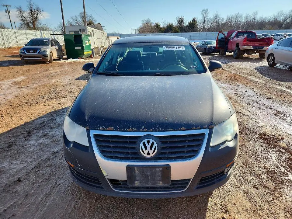 2010 VOLKSWAGEN PASSAT KOMFORT  