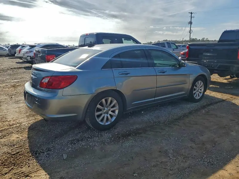 2010 CHRYSLER SEBRING LIMITED  