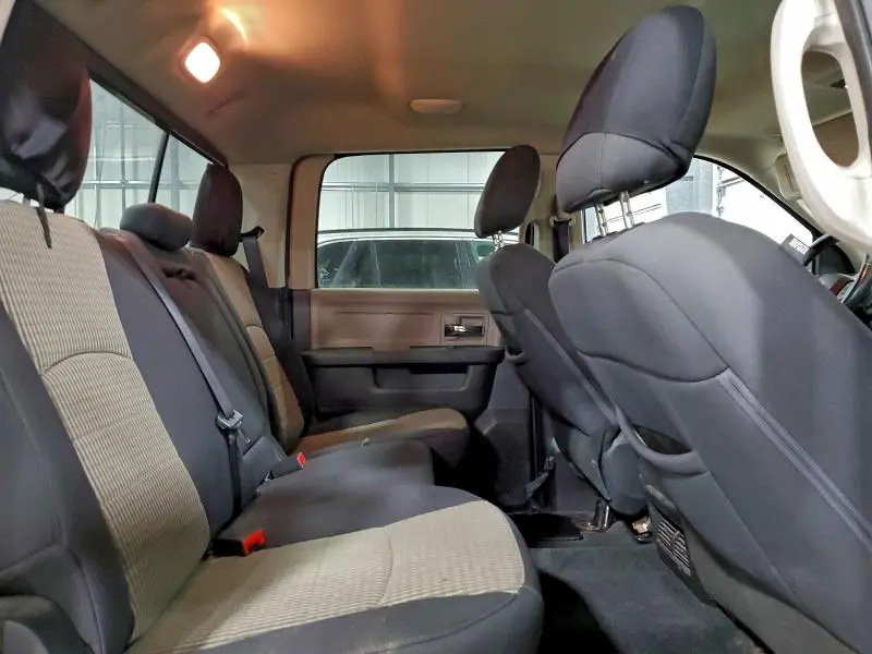 2012 DODGE RAM 1500 SLT  