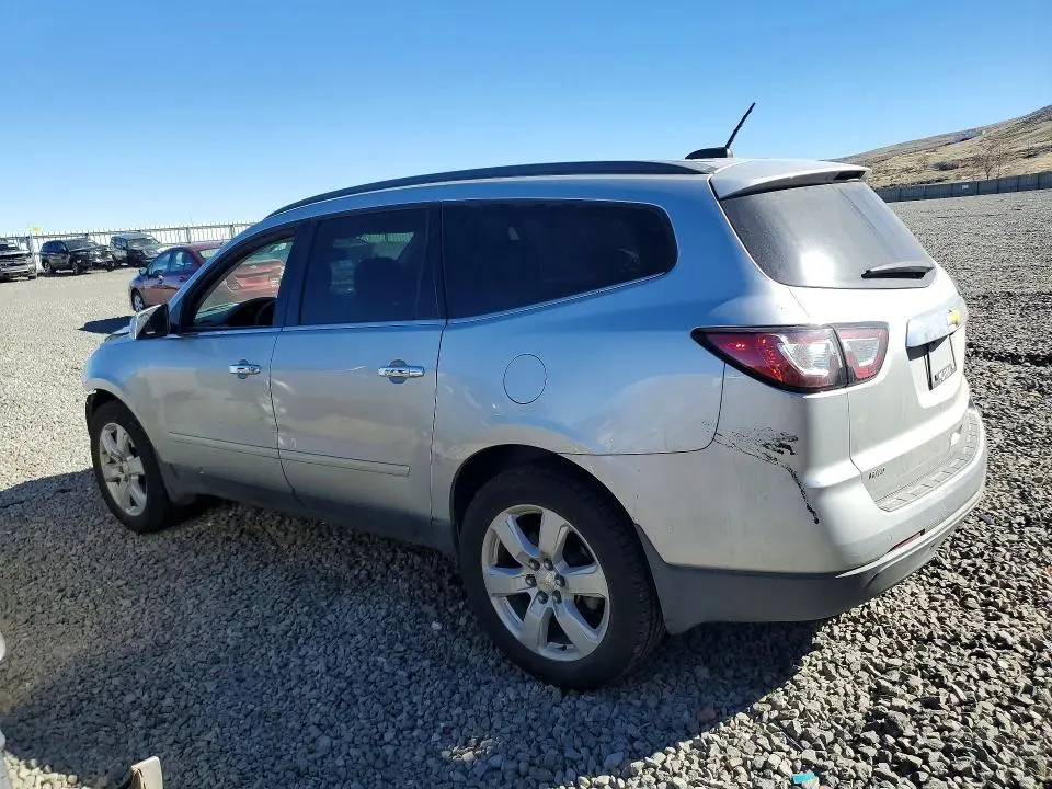 2016 CHEVROLET TRAVERSE LT  