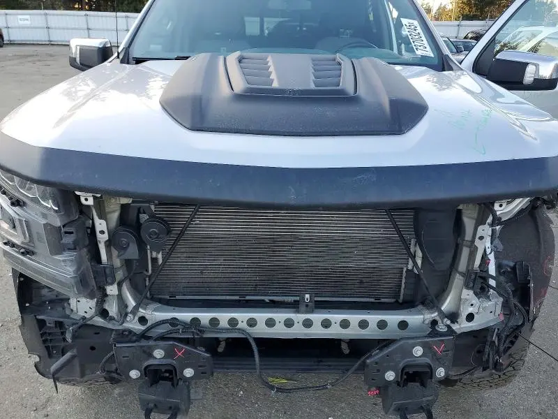 2020 CHEVROLET SILVERADO K1500 LT  