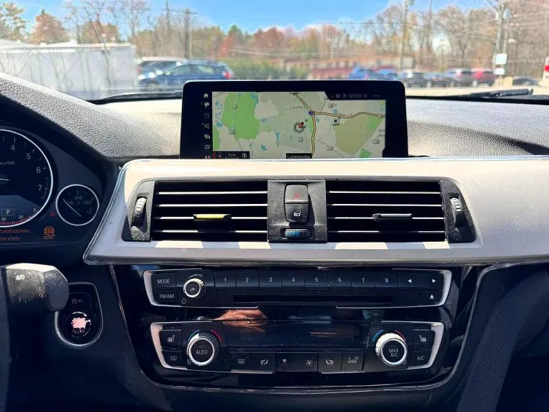 2018 BMW 320 XI  