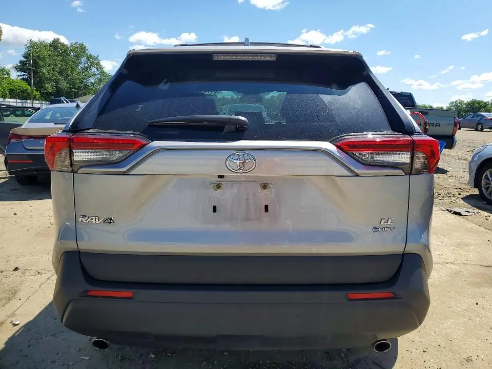 2025 TOYOTA RAV4 LE  