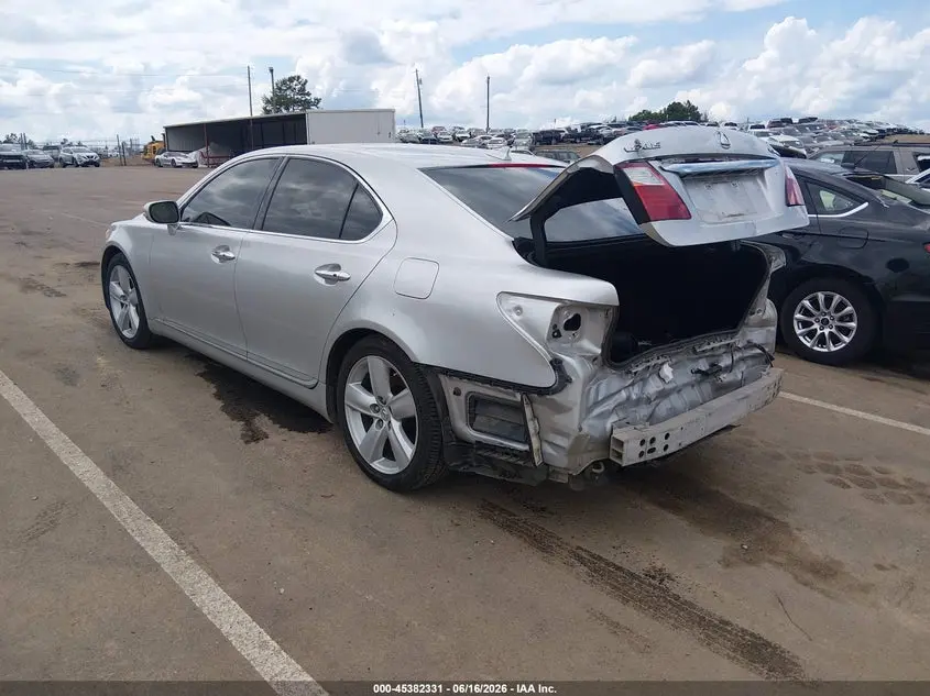 2010 LEXUS LS 460  