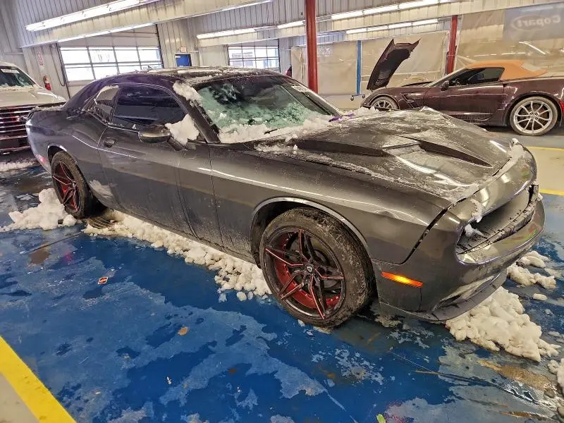 2017 DODGE CHALLENGER SXT  