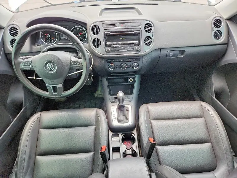 2014 VOLKSWAGEN TIGUAN S  
