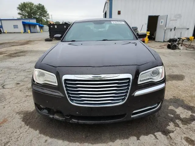 2013 CHRYSLER 300   