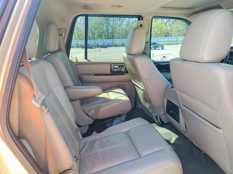 2017 LINCOLN NAVIGATOR SELECT  