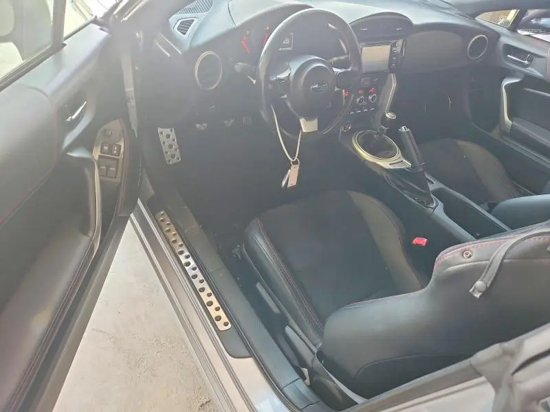 2017 SUBARU BRZ 2.0 LIMITED  