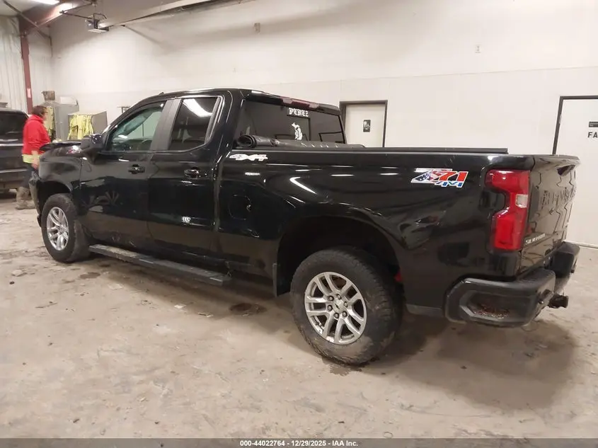 2019 CHEVROLET SILVERADO 1500 RST