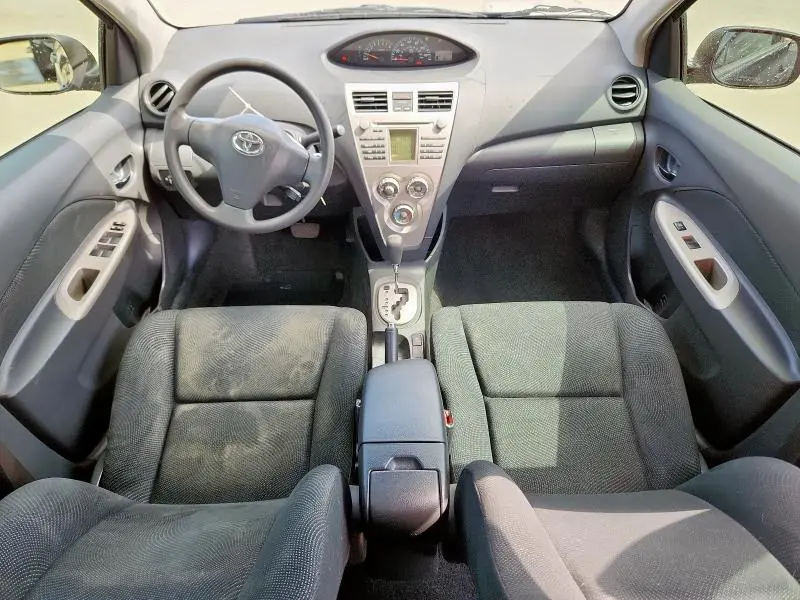 2010 TOYOTA YARIS   