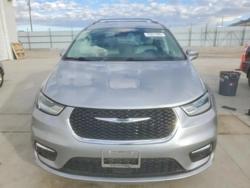 2021 CHRYSLER PACIFICA TOURING L  