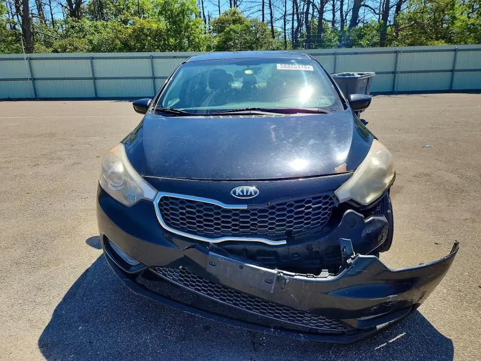 2015 KIA FORTE LX  