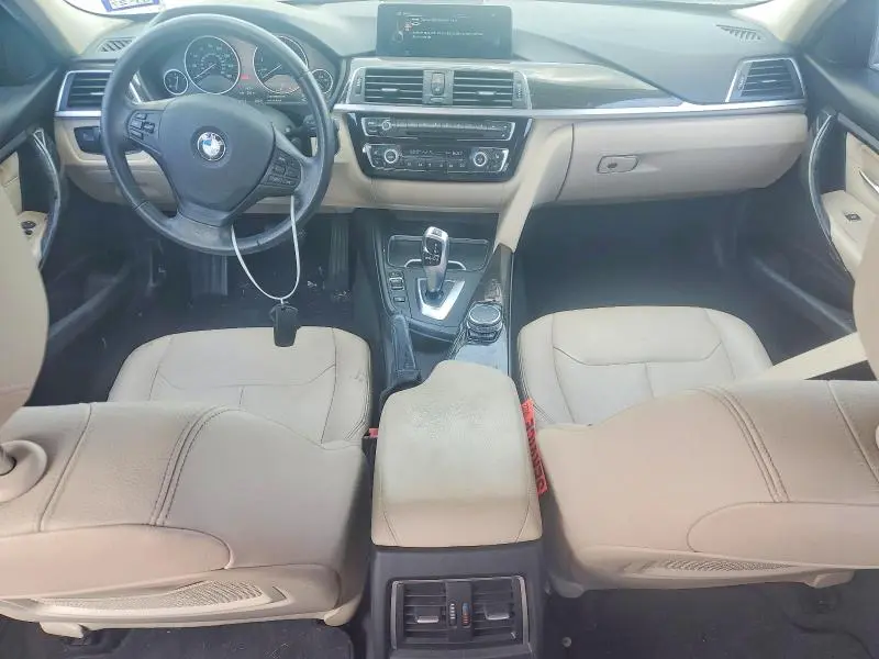 2016 BMW 320 I  