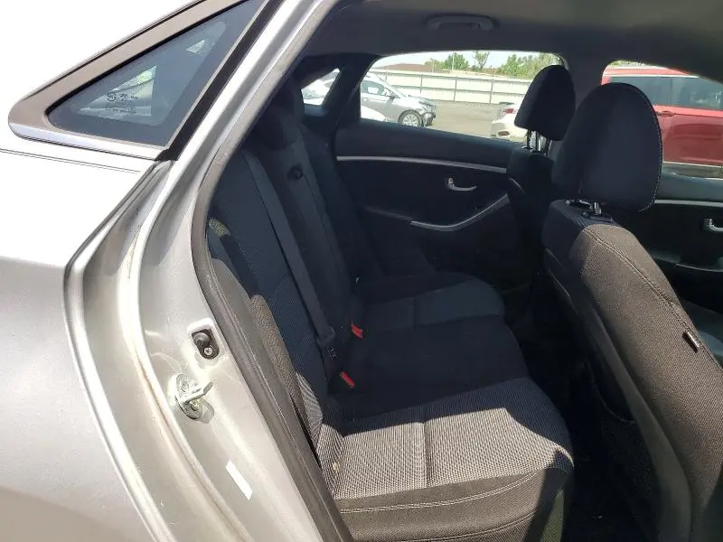 2013 HYUNDAI ELANTRA GT BASE  