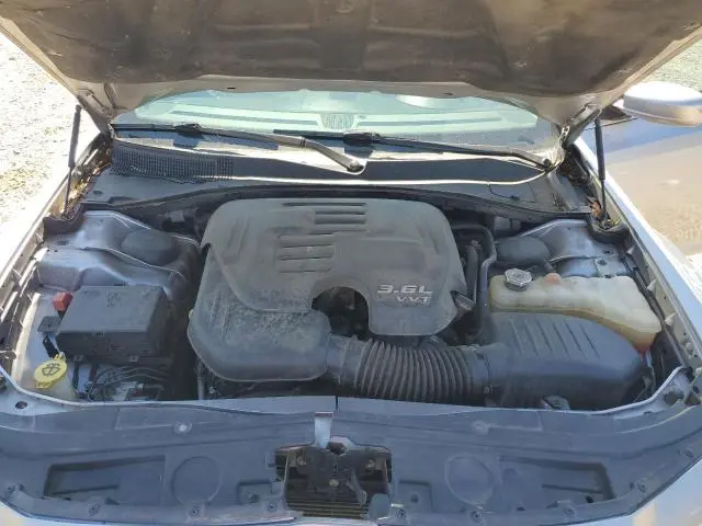 2016 CHRYSLER 300 LIMITED  
