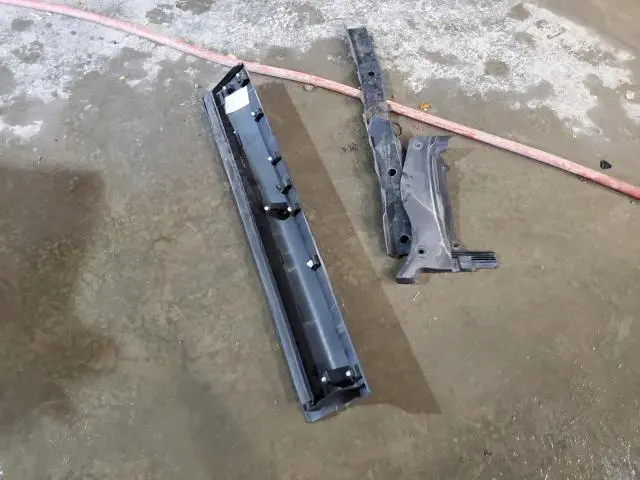 2014 LAND ROVER RANGE ROVER SPORT SE  