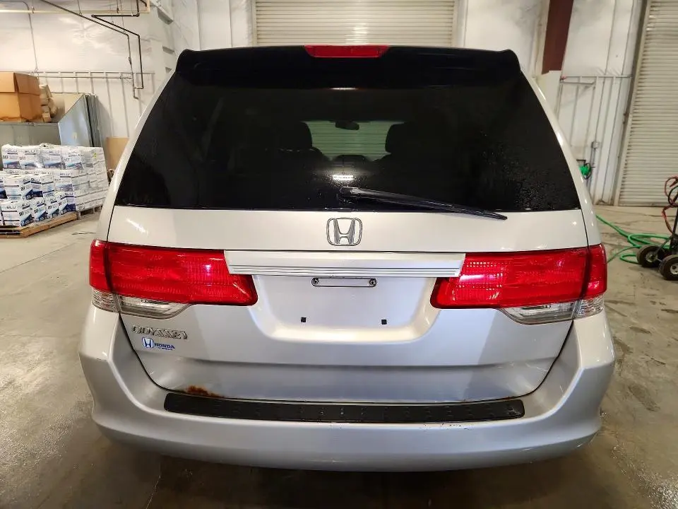 2010 HONDA ODYSSEY LX  