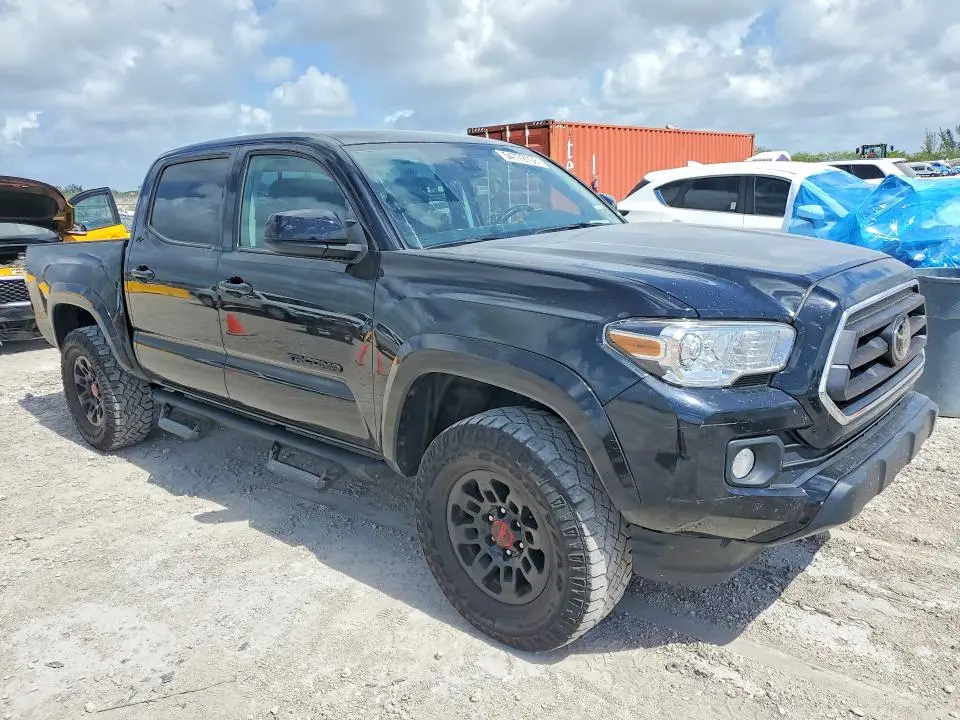 2021 TOYOTA TACOMA SR5 V6  