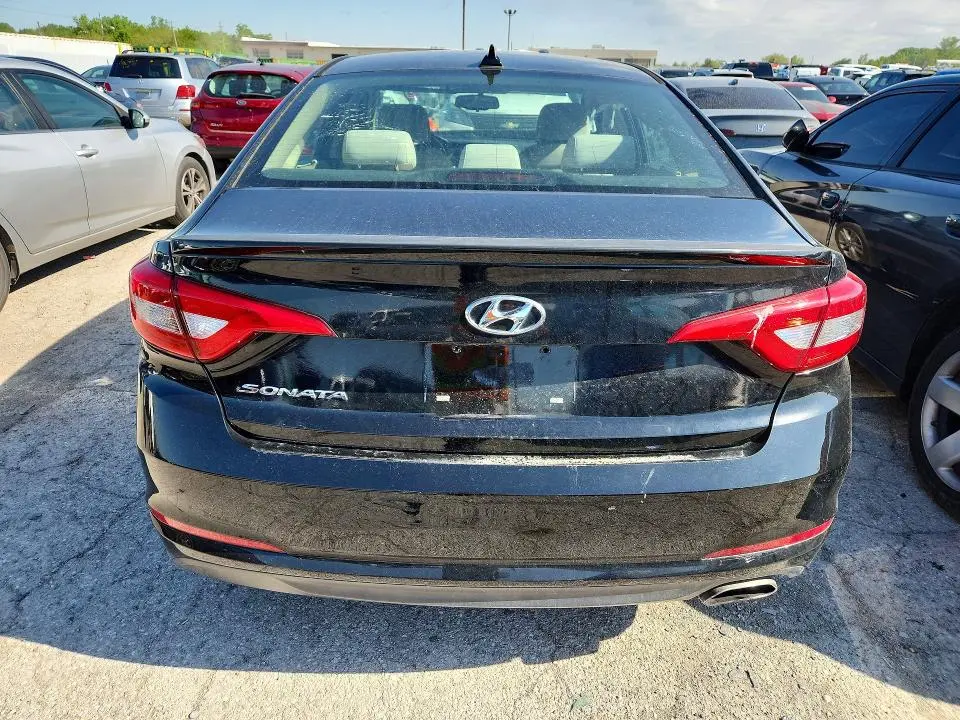 2016 HYUNDAI SONATA SE  