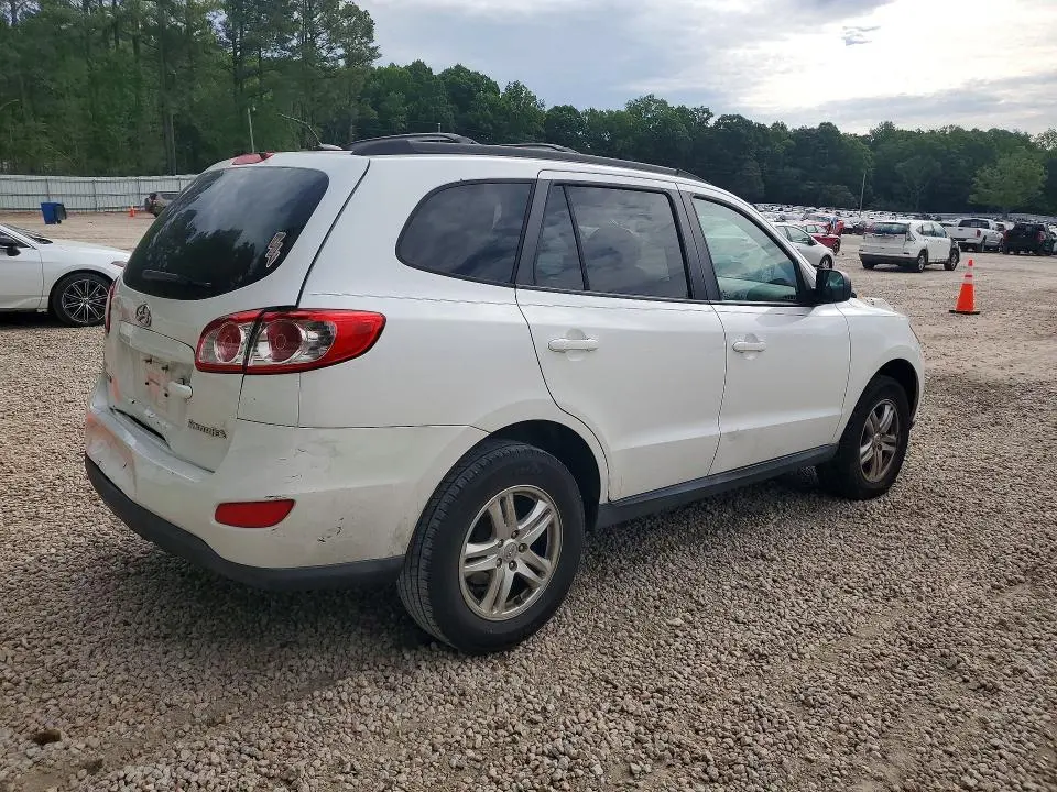 2011 HYUNDAI SANTA FE GLS  