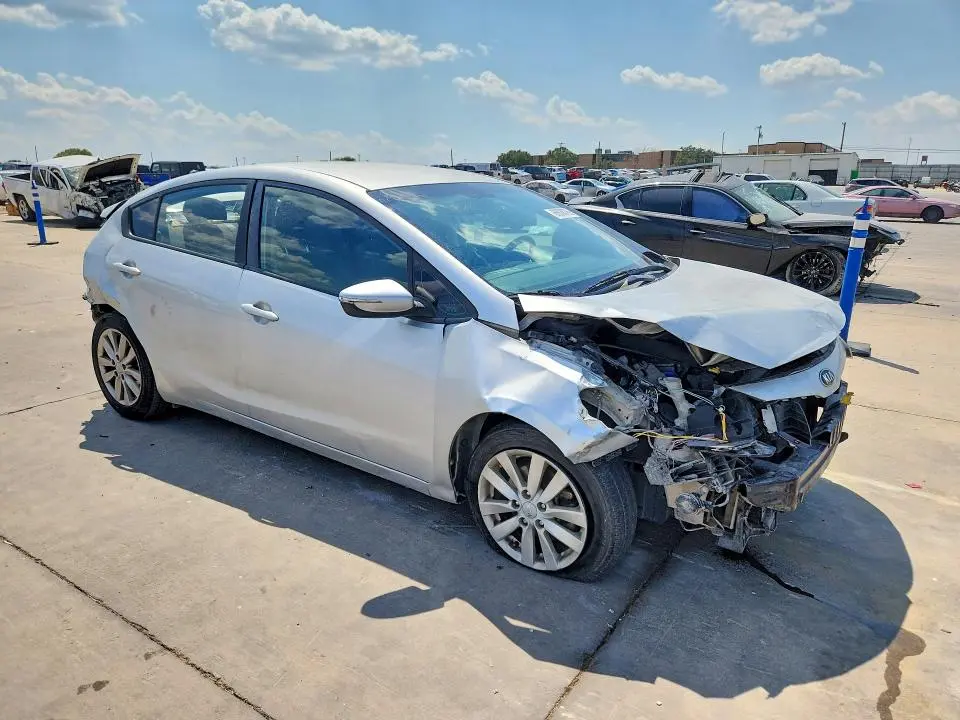 2015 KIA FORTE LX  