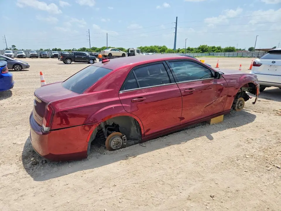 2018 CHRYSLER 300 TOURING  
