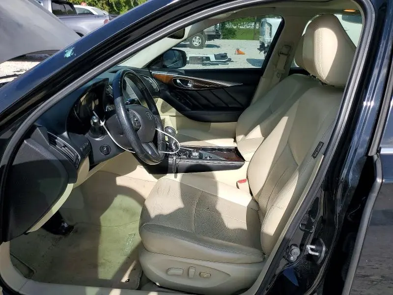 2016 INFINITI Q50 3.0T PREMIUM  