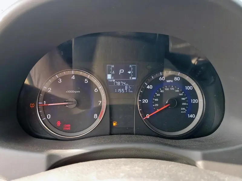 2015 HYUNDAI ACCENT GLS  